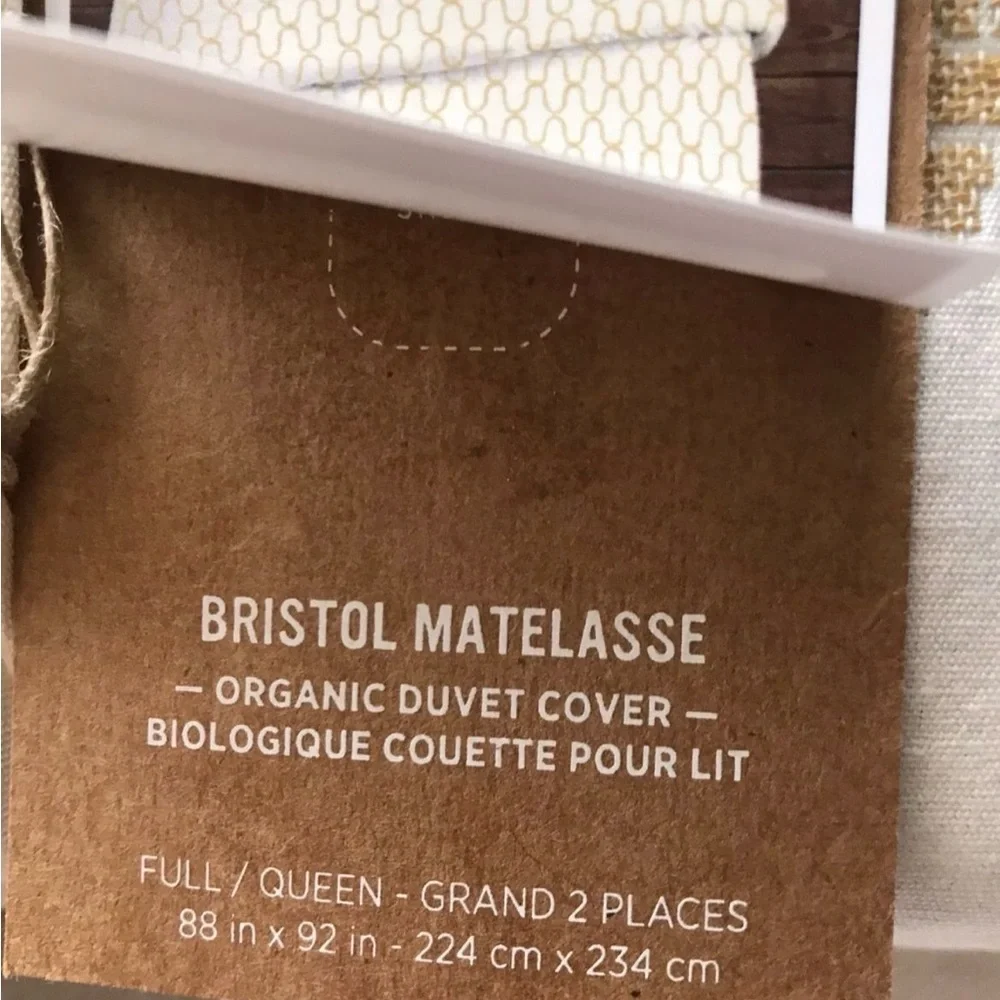 NWT West Elm Organic Bristol Matelasse Queen Duvet Cover & 2 Euro Shams Bedding